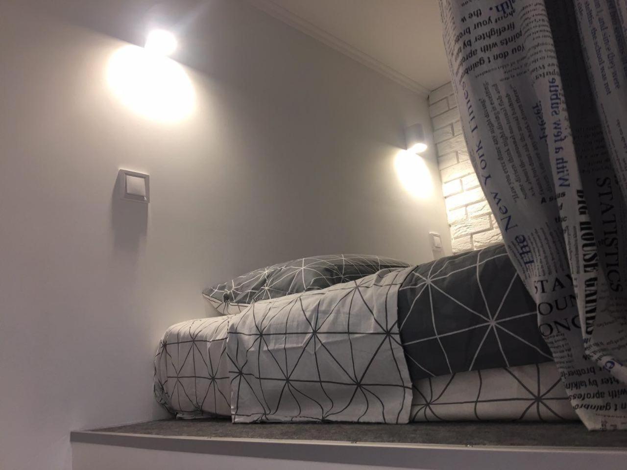 Tiras Scandinavian Apartment In Odessa City Екстер'єр фото